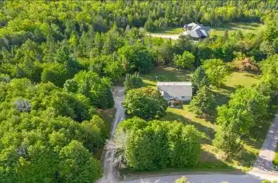 19 Gallowood Trail Adjala-Tosorontio Ontario L0M 1J0