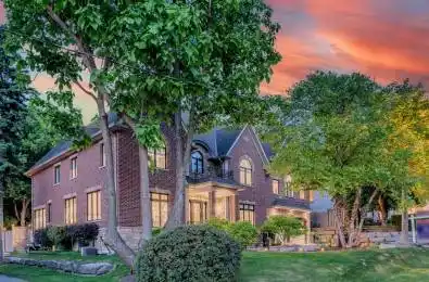 83 Hambly Avenue King Ontario L7B 1J1