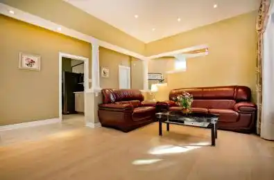 99 Colesbrook Road Richmond Hill Ontario L4S 2G3