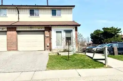 30 Dundalk Drive Unit# 43 Toronto E04 Ontario M1P 4W1