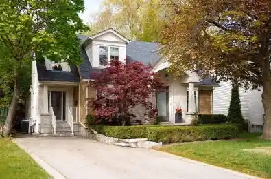 9 Canfield Place Toronto C13 Ontario M3B 2V5