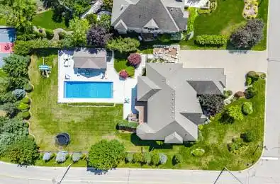 86 Canters Close Kitchener Ontario N2C 2R3