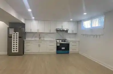 77 Wareside Road Toronto W08 Ontario M9C 3B5