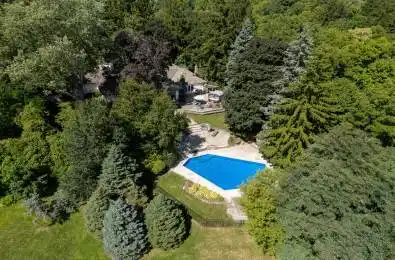 24 School Street Hamilton Ontario L0R 2H0