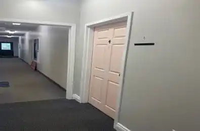 51 MAIN Street Unit# 4 Huntsville Ontario P1H 2B8