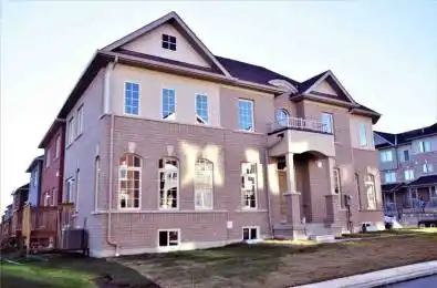 25 Camilleri Road Ajax Ontario L1Z 0T2