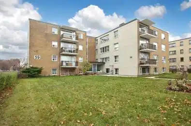 59 Neptune Drive Unit# 301 Toronto C04 Ontario M6A 1X2