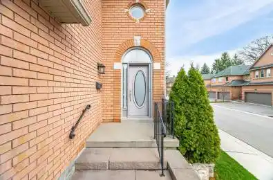1905 Broad Hollow Gate Unit# 14 Mississauga Ontario L5L 5X2