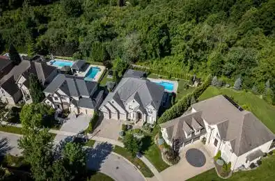 2142 Valleyrun Boulevard London North Ontario N6G 5M7