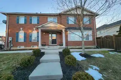 32 Keats Terrace Brampton Ontario L7A 3N1