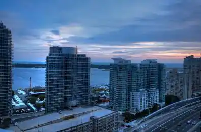 12 York Street Unit# 1905 Toronto C01 Ontario M5J 0A9