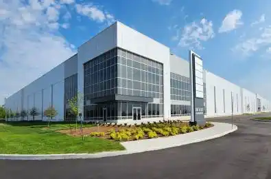 587 Avonhead Road Mississauga Ontario L5J 4B1