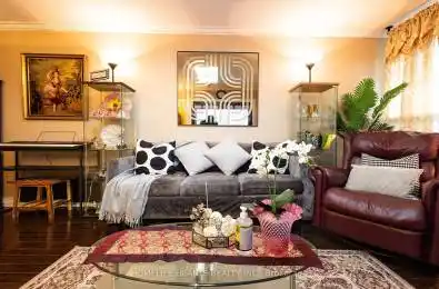 140 Leeward Glenway Unit# 316 Toronto C11 Ontario M3C 2Y9