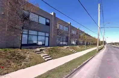 300 New Toronto Street Unit# 34 Toronto W06 Ontario M8Y 3G6