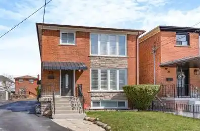 33 Everett Crescent Toronto E03 Ontario M4C 4P4