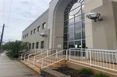 78 Richmond Street Oshawa Ontario L1G 1E1