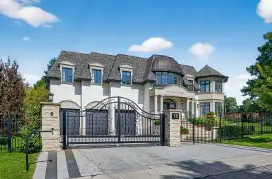 18 Suncrest Drive Toronto C12 Ontario M3C 2L2