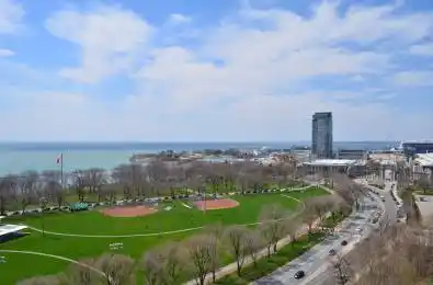 215 Fort York Boulevard Unit# 1704 Toronto C01 Ontario M5V 4A2