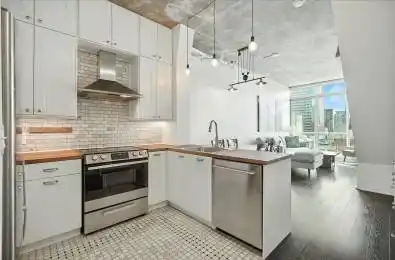 388 Richmond Street Unit# 1107 Toronto C01 Ontario M5V 3P1