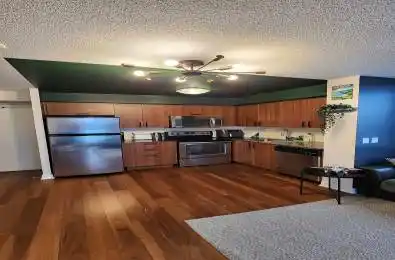 5740 Yonge Street Unit# 604 Toronto C07 Ontario M2M 3T4