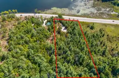 21518 highway 7 Highway Tay Valley Ontario K0H 2B0