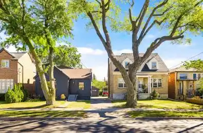 905 & 907 Glencairn Avenue Toronto W04 Ontario M6B 2A6