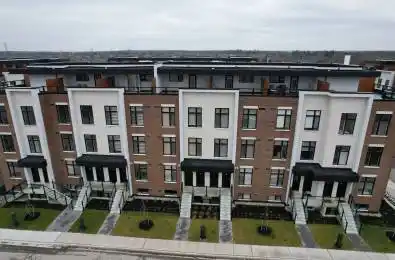 9560 Islington Avenue Unit# U221 Vaughan Ontario L4K 2L5