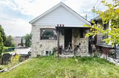 252 Scott Road Unit# Main Toronto W03 Ontario M6M 3V2