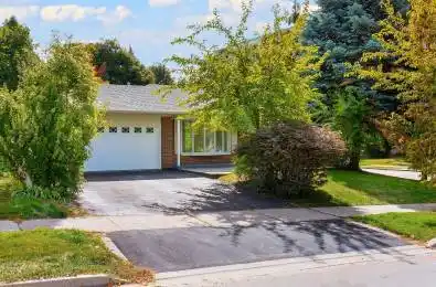 37 Sunplains Crescent Toronto W08 Ontario M9C 1M4