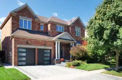 18 Grist Mill Drive Halton Hills Ontario L7G 6C2