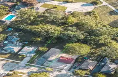 1244 Fisher Avenue Burlington Ontario L7P 2L4