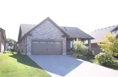 192 RUBY'S Crescent Wellington North Ontario N0G 2L2