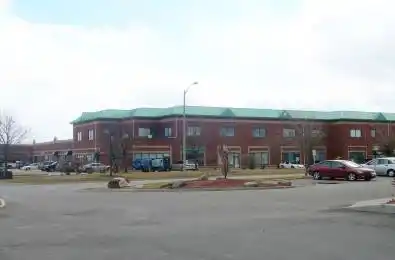 86 Ringwood Drive Unit# 48 Whitchurch-Stouffville Ontario L4A 1C3