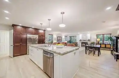 25 Neptune Drive St. Catharines Ontario L2M 2S3