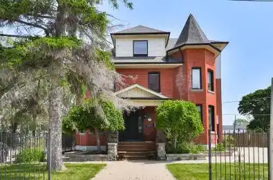 15 Mississauga Road Mississauga Ontario L5H 2H5