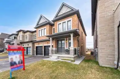 15 Duxbury Road Brampton Ontario L6R 4E3