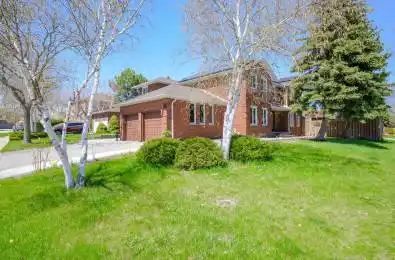 2728 Guilford Crescent Oakville Ontario L6J 6Z8