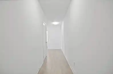 286 Main Street Unit# 404 Toronto E02 Ontario M4C 0B3