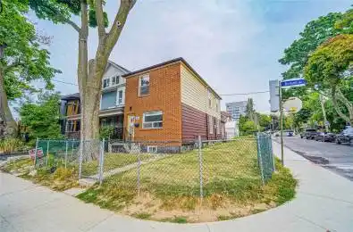 104 Benson Avenue Unit# Main Toronto C02 Ontario M6G 2J1