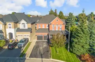 57 St Nicholas Crescent Vaughan Ontario L4H 3E5