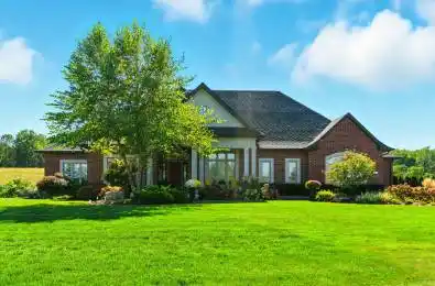 41 Shakespeare Road Hamilton Ontario L9H 7R5