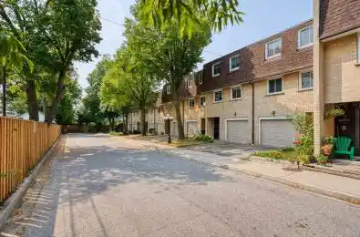 92 Twenty Ninth Street Unit# 3 Toronto W06 Ontario M8W 3B2