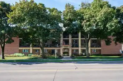 1212 Fennell Avenue Unit# 303 Hamilton Ontario L8T 1T2