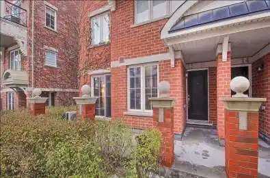 2557 Sixth Line Unit# 13 Oakville Ontario L6H 0H7