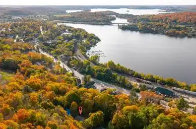 16 Walpole Street Huntsville Ontario P1H 1V3