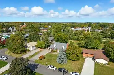 31 Peel Street Haldimand Ontario N0A 1J0