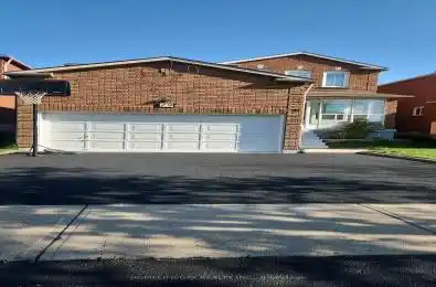 79 Darby Court Toronto E11 Ontario M1B 5H8