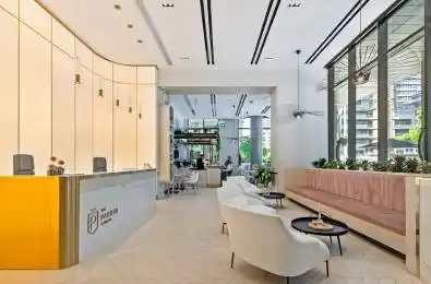 200 Redpath Avenue Unit# 3302 Toronto C10 Ontario M4P 0E6