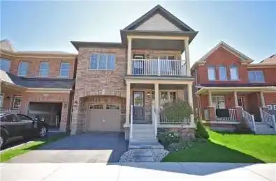 236 giddings Crescent Milton Ontario L9T 7A7