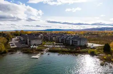 2 COVE Court Unit# 205 Collingwood Ontario L9Y 0Y6